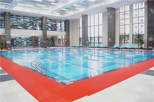 Swimming pool floor